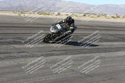 media/Jan-16-2026-CVMA Friday Practice (Fri) [[6f2bf47531]]/5-Racer 4-Trackday1/Session 2 (Bowl)/